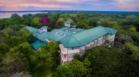 Hotel Sudu Araliya