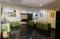 Subic Bay Peninsular Hotel Hotels in Olongapo