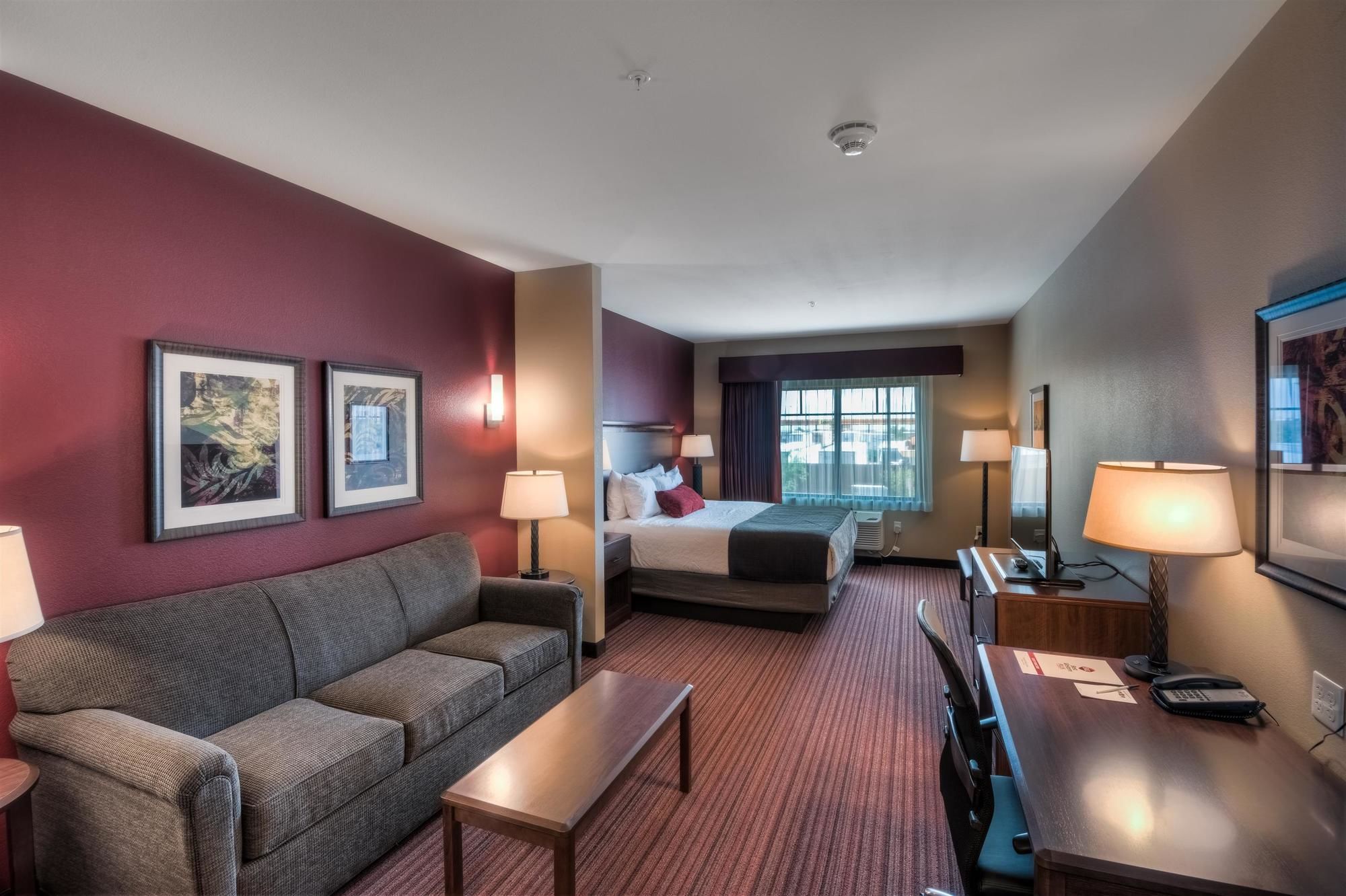 Best Western Plus Chandler Hotel & Suites