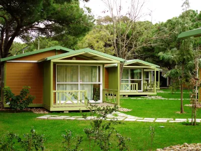 Parque de Campismo Orbitur Costa de Caparica Hotels near Sanctuary of Christ the King