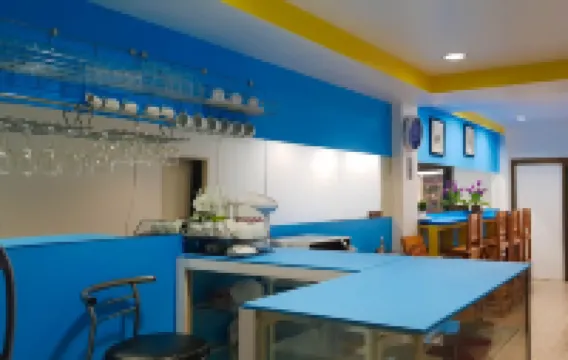 HuaHin Night Market Hostel