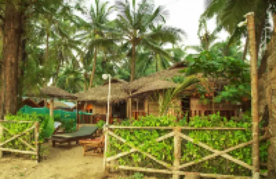 Mariposa Beach Grove