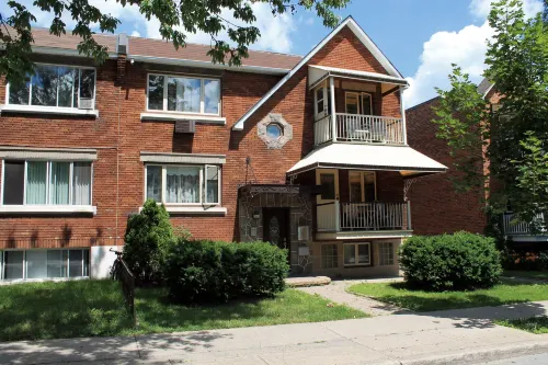 Gite du Survenant Montreal Hotels in Longueuil