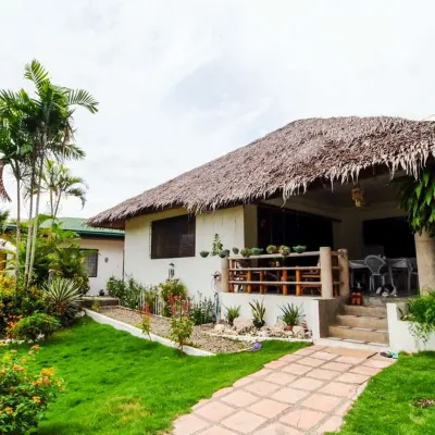 โรงแรมทัวร์ริสต์อินของเจอร์ตี้ ผันแปลงโดย Cocotel โรงแรมใกล้Pescador Island