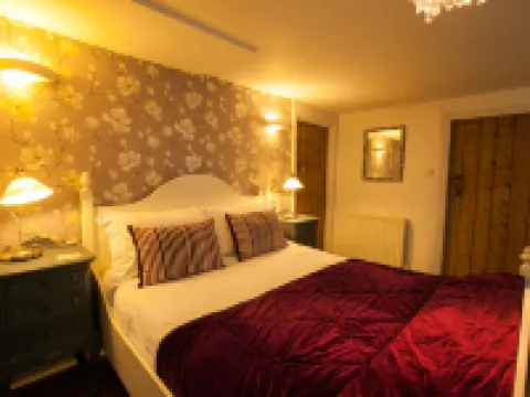 Hollybush Inn Hotels in Hexham