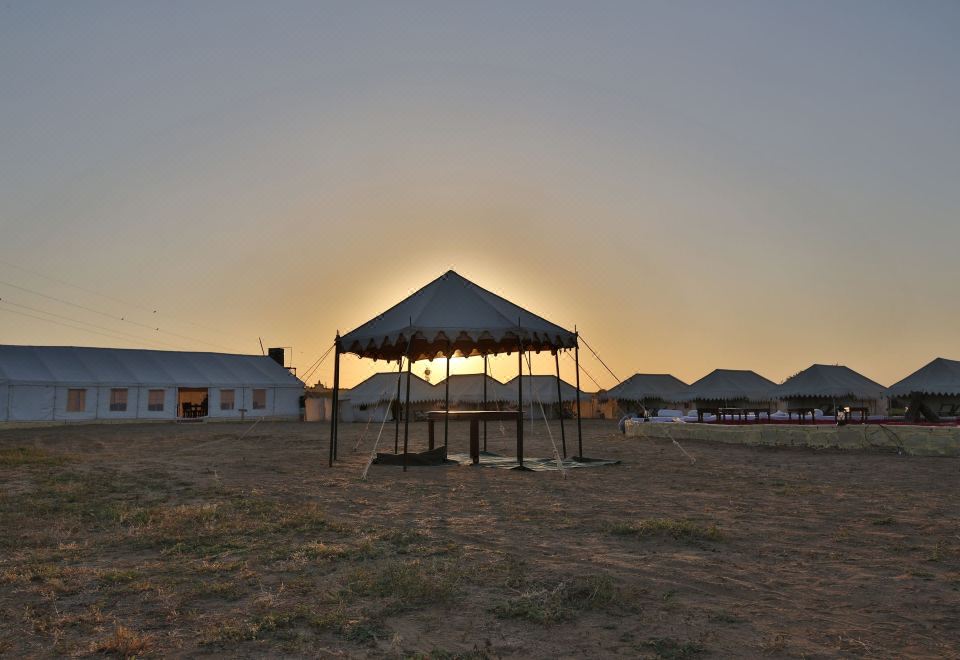Jaisalmer Desert Resort - Housity