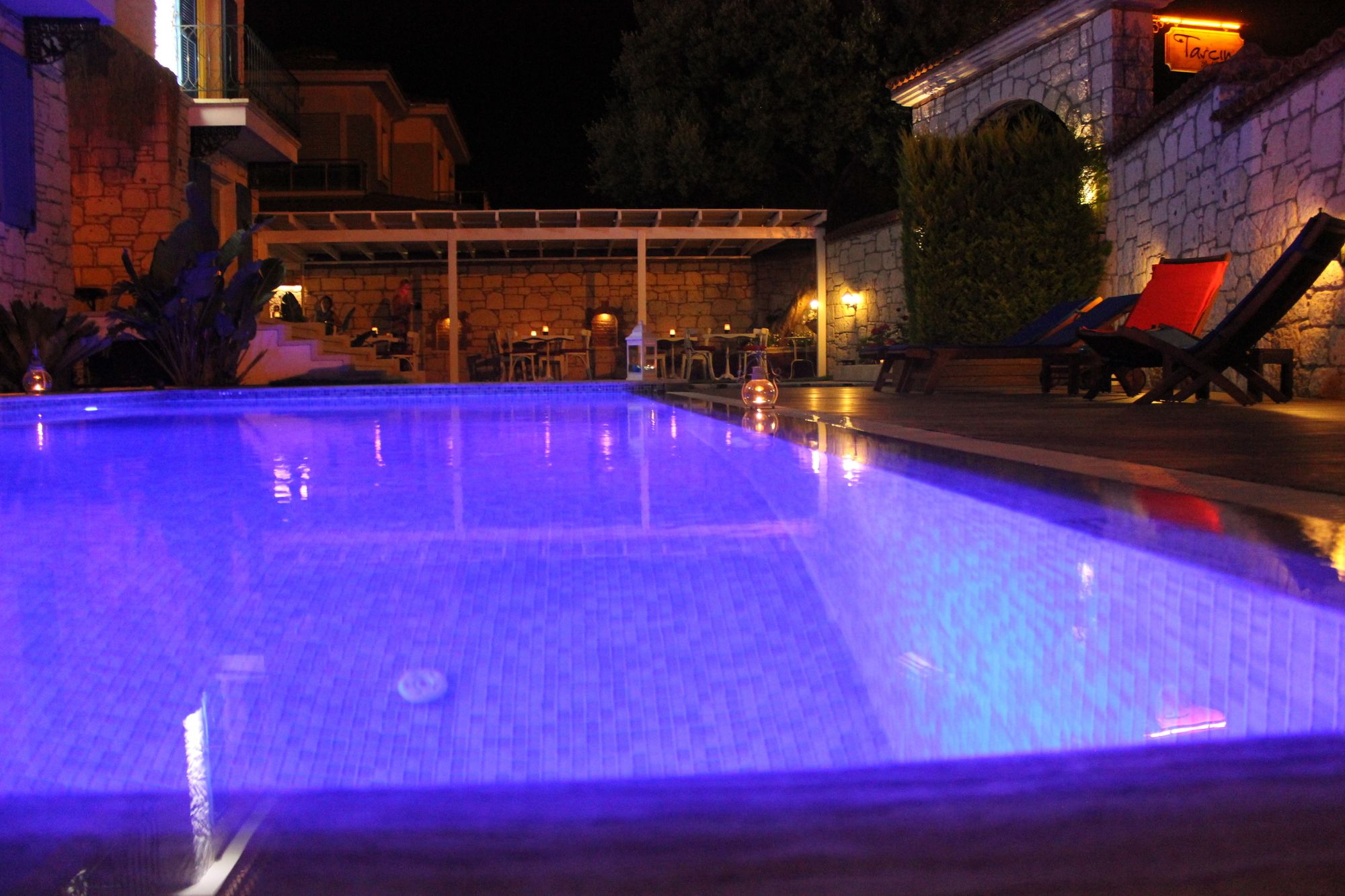 Tarcin Alacati Otel - Adults Only