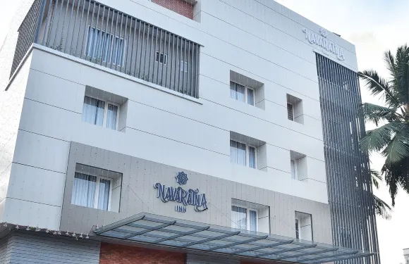 納瓦拉特納華麗酒店