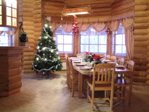 Aapishovi Chalet