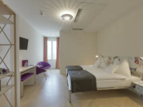 บูทีคโฮเทลเบลล์วิว โรงแรมในอินเทอร์ลาเคิน