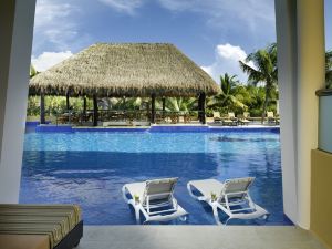 El Dorado Seaside Palms, Catamarán, Cenote & More Inclusive