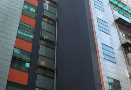 밍글 앳 더 에덴