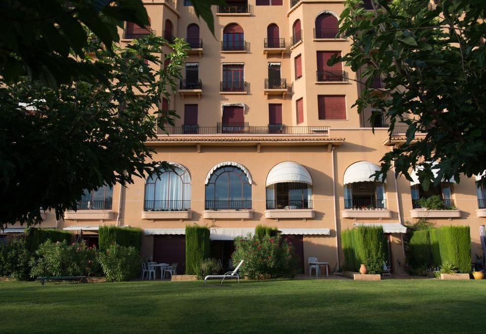 hotel overview picture