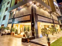 Mercure Chandigarh Tribune Chowk Các khách sạn gần Hyatt entrance