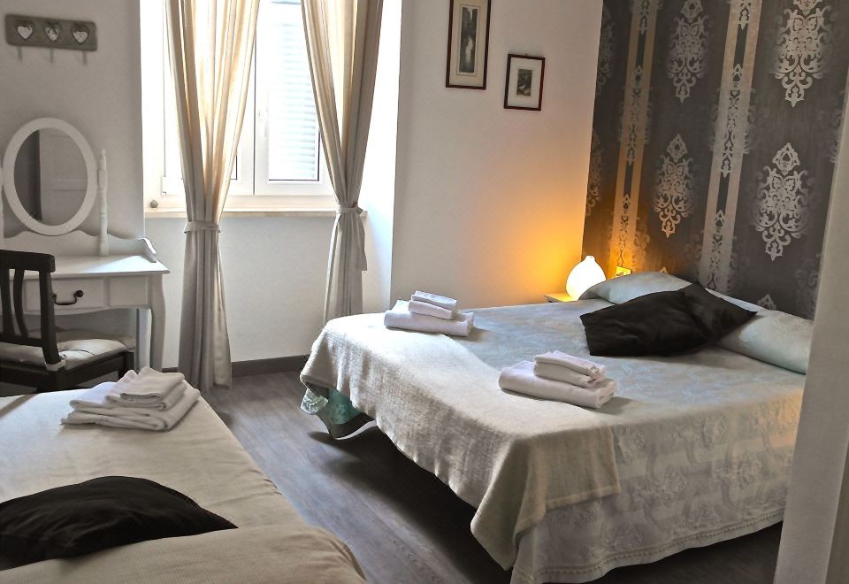 1. GH 카사 비첸..