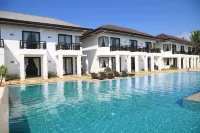 Puerto Del Sol Beach Resort Hotel di Bolinao