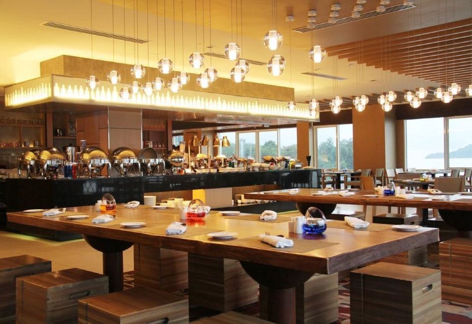 2. 그랜디스 호텔..