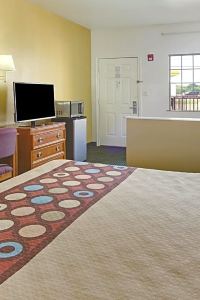 super 8 hotel in forney tx
