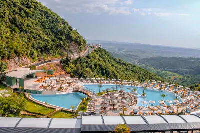 Select Hill Resort