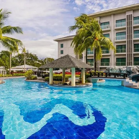 Widus Hotel Clark