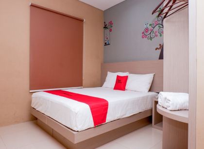 RedDoorz Near Java Supermall Semarang