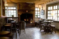 Burlton Inn Hotels in Cockshutt