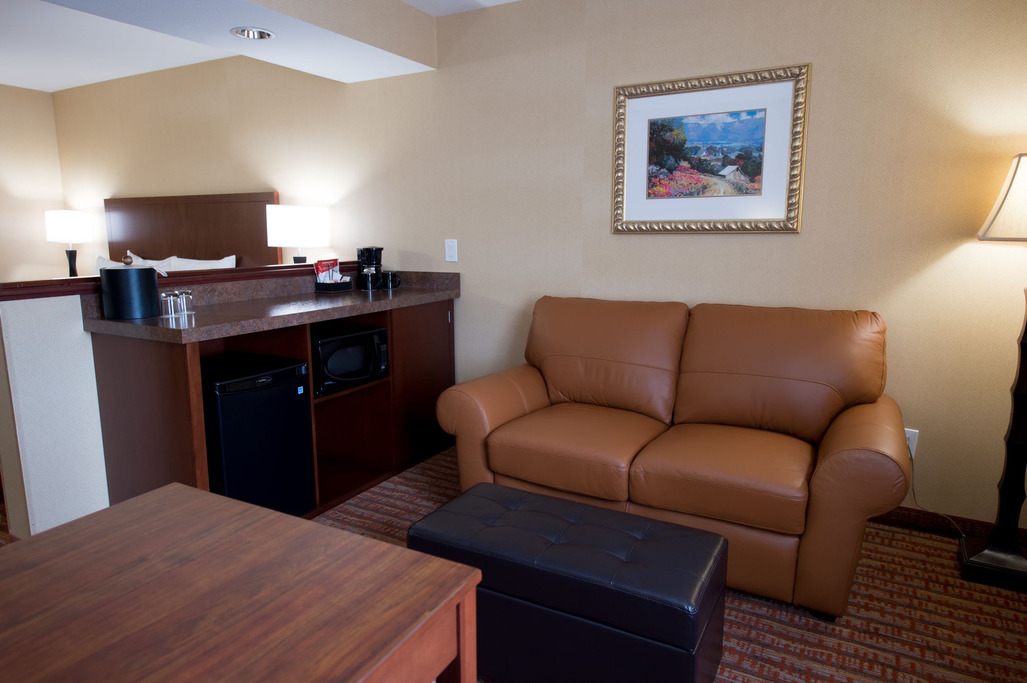 Phoenix Inn Suites - Lake Oswego