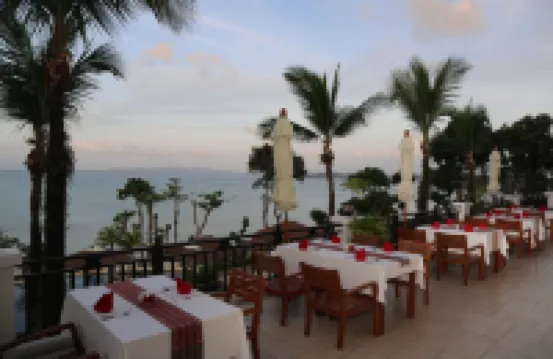 Supalai Scenic Bay Resort & Spa Phuket