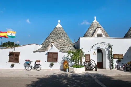 Bed and Breakfast Trulli San Leonardo Hotels in Noci