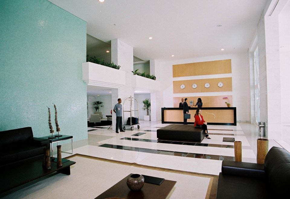 이과테미 비즈니스 플랫 수영장