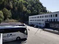 Kinn Hotell Florø - parking