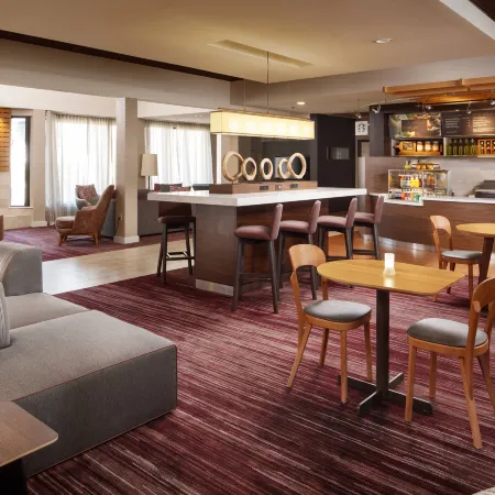 Sonesta Select Laguna Hills Irvine Spectrum Отели рядом с достопримечательностью «Торговый центр Irvine Spectrum»