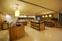 Fairfield by Marriott Bengaluru Rajajinagar - breakfast