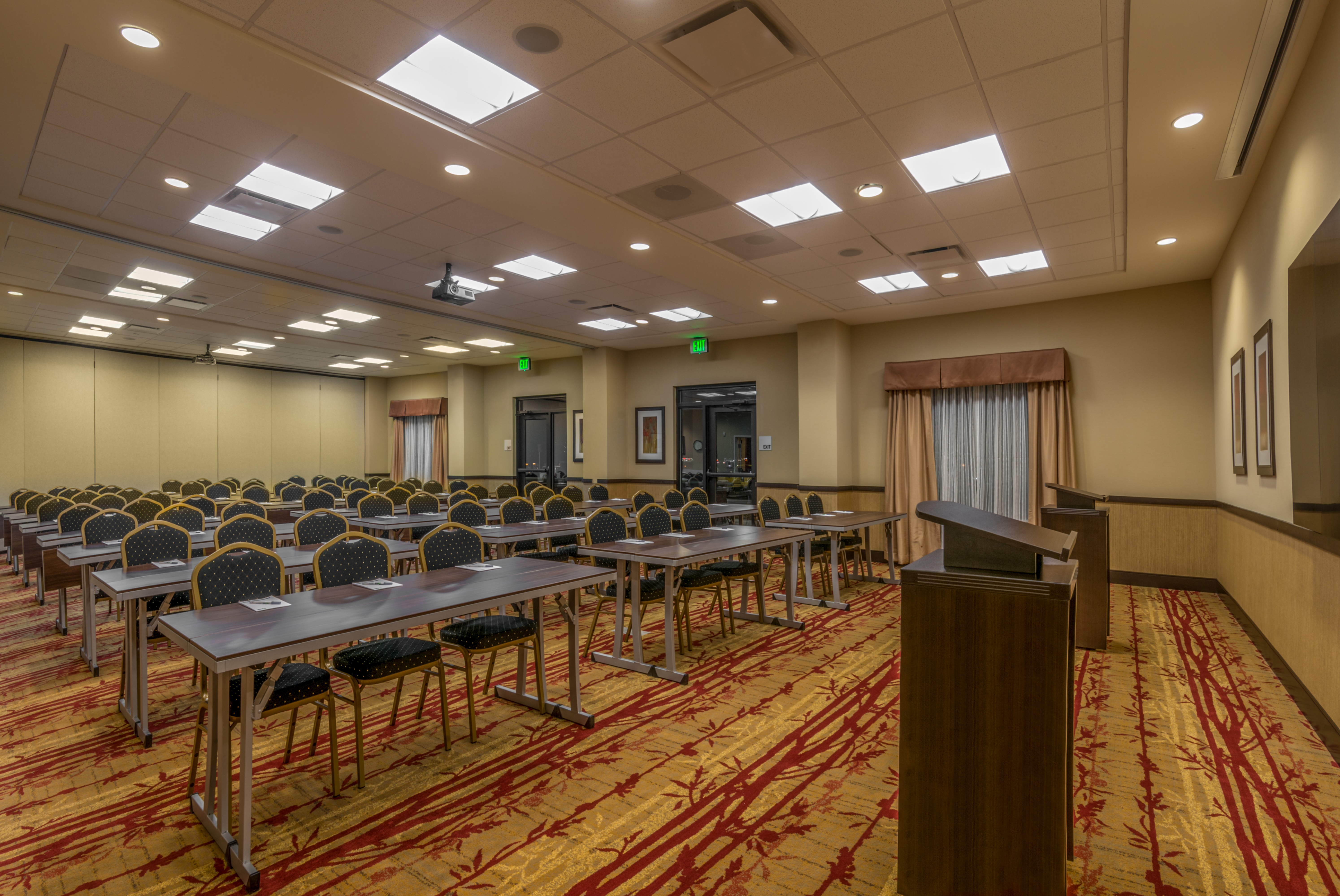 Holiday Inn Express & Suites Denver South - Castle Rock, an Ihg Hotel