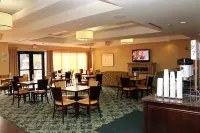 Holiday Inn Express & Suites Perry