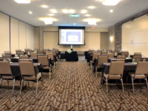 ホリデイ イン コーディ - コンベンションセンター by IHG コーディのホテル