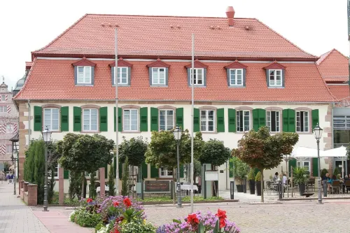 Schlosshotel Bergzaberner Hof Hotels in Schweigen-Rechtenbach