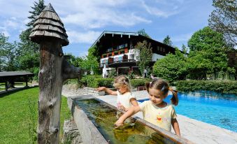 Stoll's Hotel Alpina