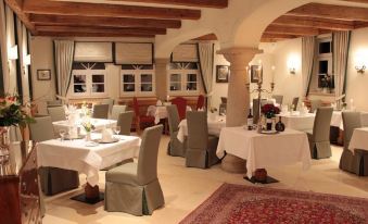 Gut Altholz Landhotel Und Restaurant Hutter