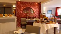 La Terrasse Fleurie, Logis, Hôtel et Restaurant Các khách sạn ở Les Rousses