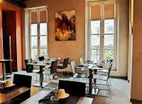 Appart'hôtel Odalys City - Nîmes Arènes - Palais des Congrès