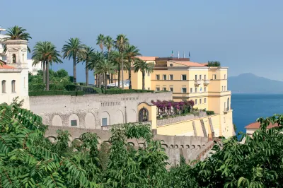 Grand Hotel Angiolieri Hotel in zona La Tartaruga (spiaggia)