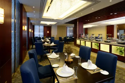Kempinski Hotel Khan Palace Ulaanbaatar Hotel dekat Chinggis Khaan Square