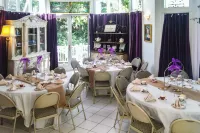 The Columbia Inn at Peralynna Hotels in Columbia