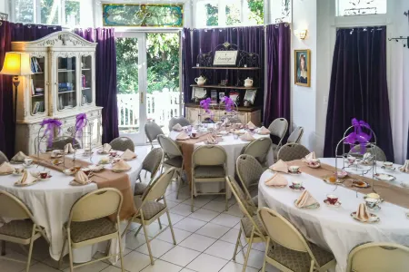 The Columbia Inn at Peralynna