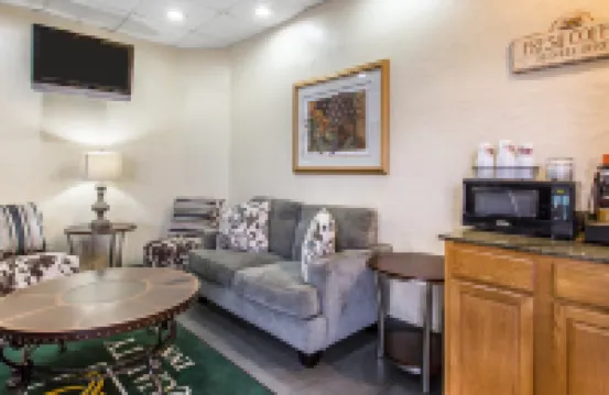 Capital O Travelers Inn Lawton Fort Sill