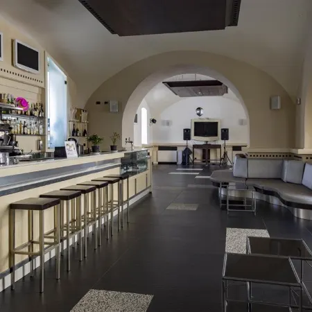 Seven Hostel & Rooms Отели рядом с достопримечательностью «Пляж Петерс»