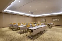 Warwick Geneva Hotels in Geneva