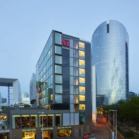 citizenM Paris la Défense