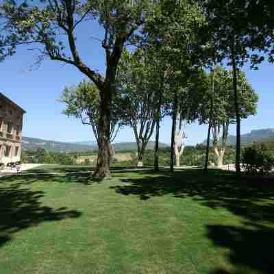 Château les Oliviers de Salettes Hotel Exterior